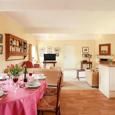 Вилла Barningham Hall Stable Baconsthorpe Экстерьер фото